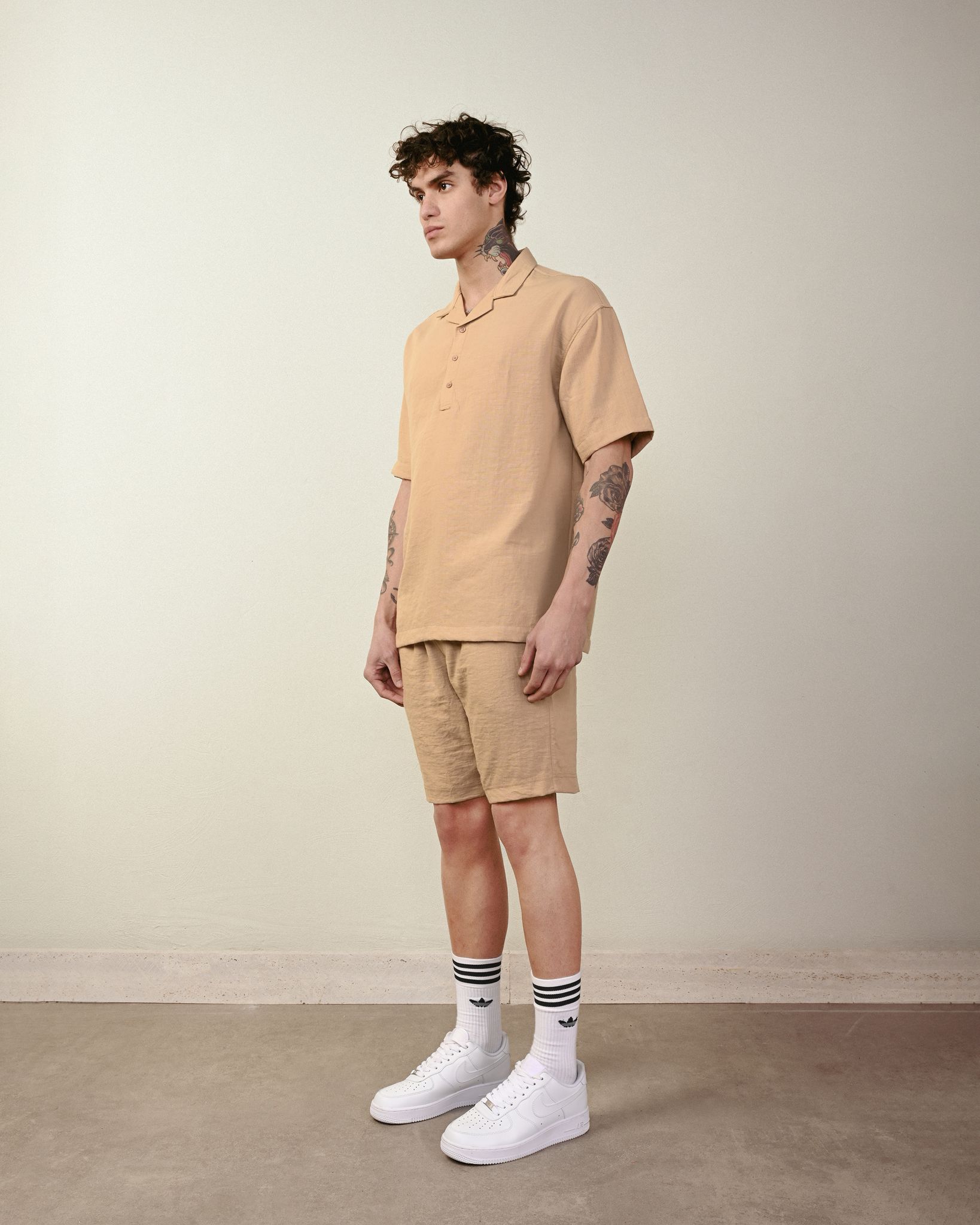 Yarım Düğme Gömlek – Vizon - Oversize Fit