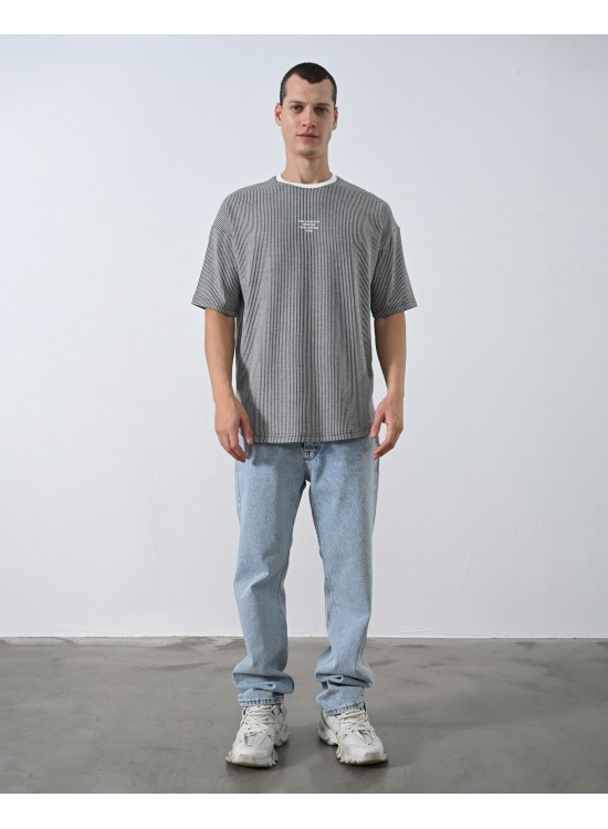 "TAKE ACTION" Tshirt – Oversize Fit