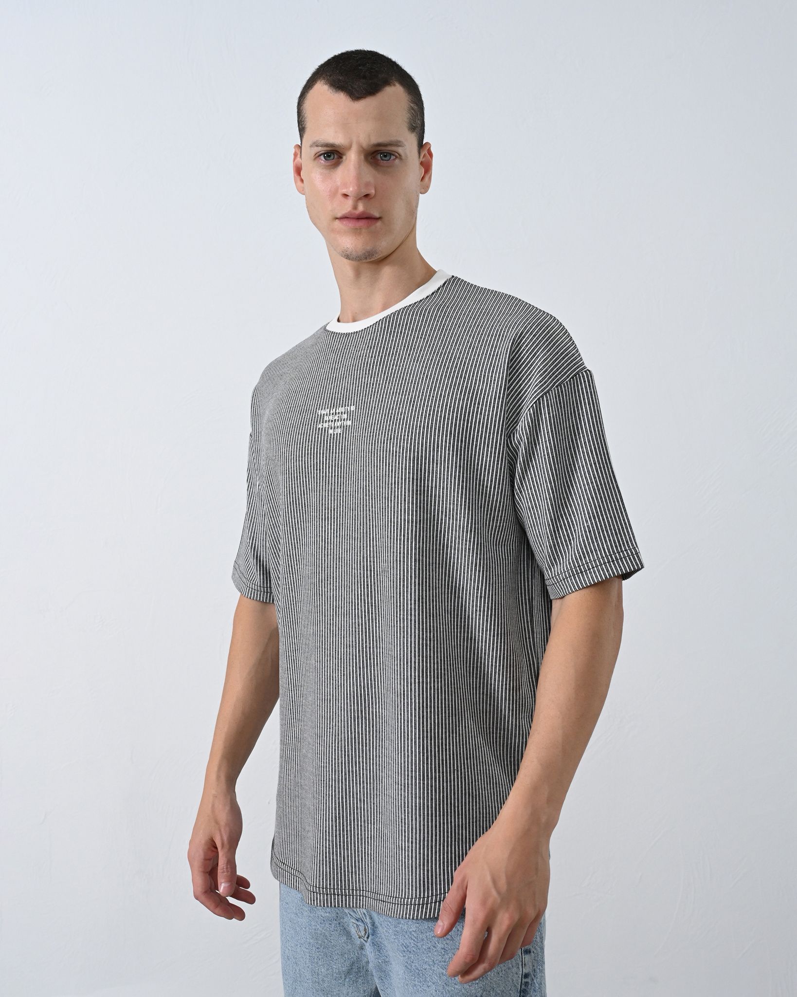 "TAKE ACTION" Tshirt – Oversize Fit
