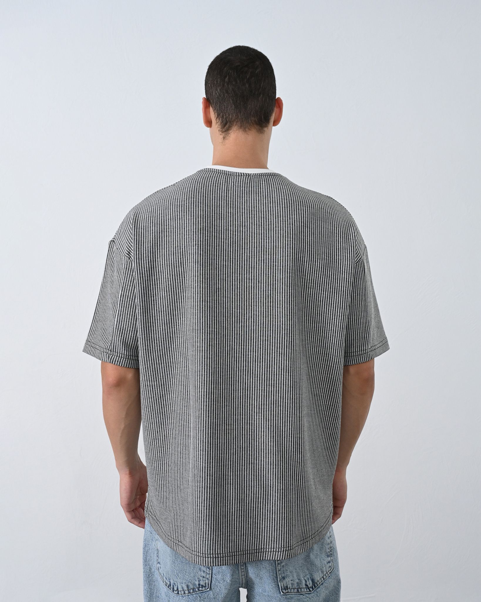 "TAKE ACTION" Tshirt – Oversize Fit