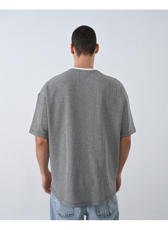"TAKE ACTION" Tshirt – Oversize Fit