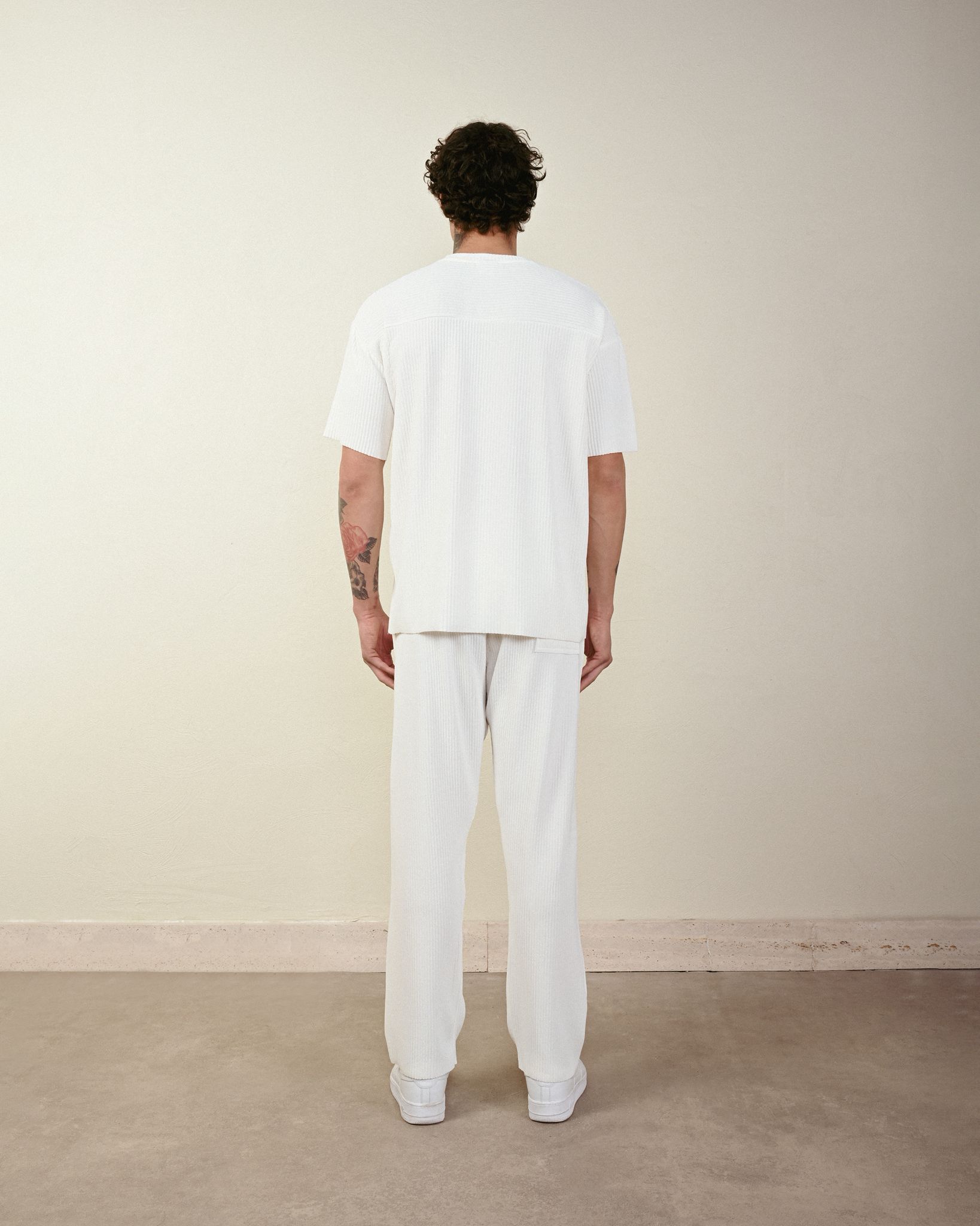 Raporlu Tshirt – Beyaz - Oversize Fit