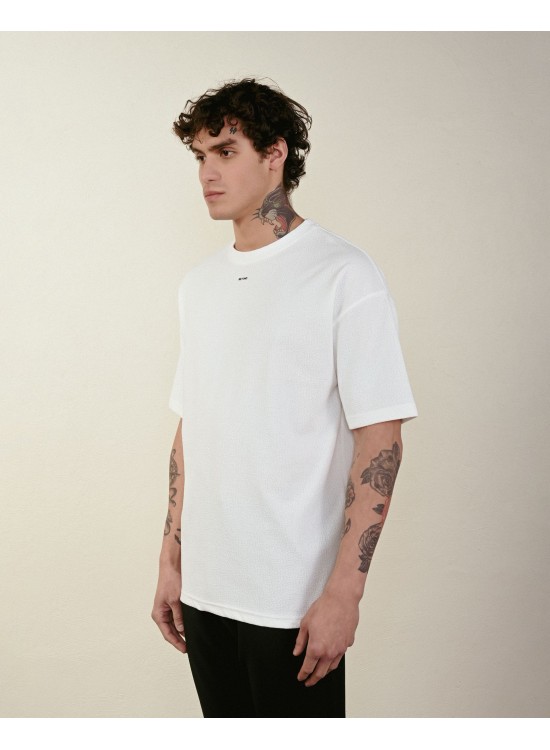 "BEYOND" Tshirt – Beyaz -  Oversize Fit