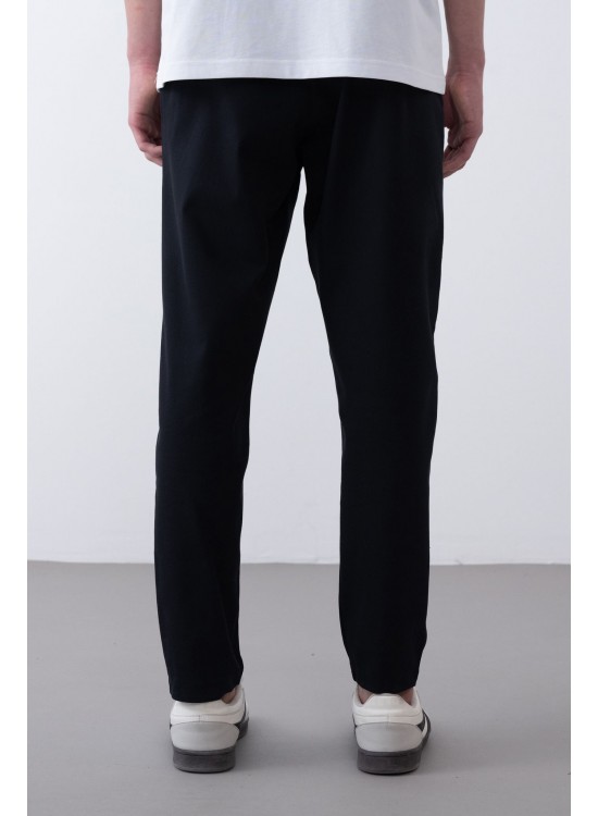 Soft Kumaş Likralı Jogger Pantolon – Siyah - Boyfriend Fit