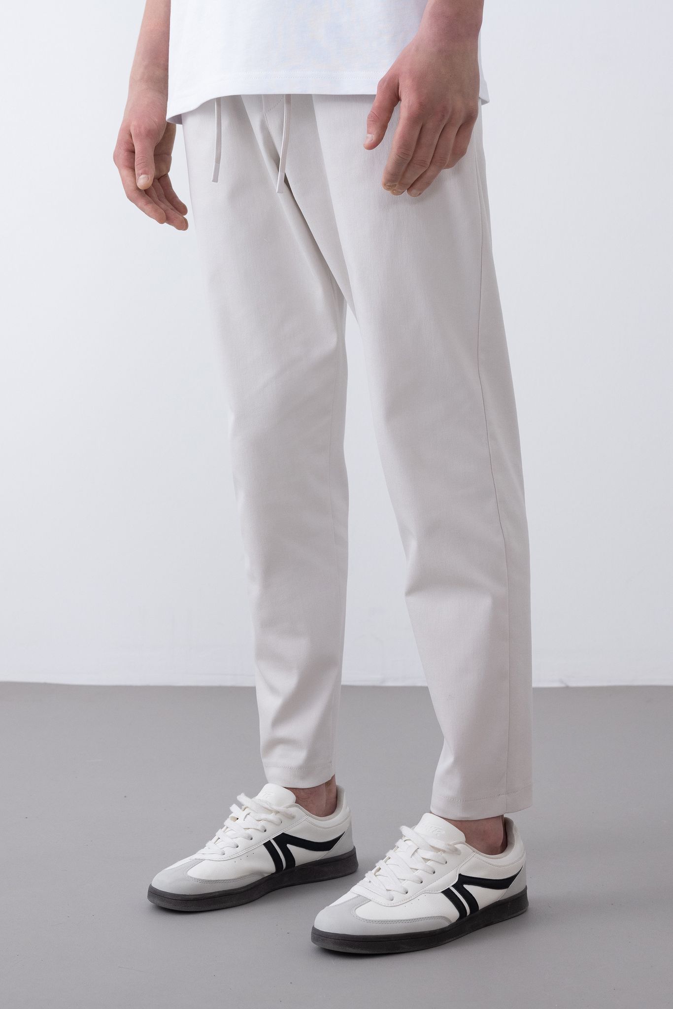 Soft Kumaş Likralı Jogger Pantolon – Gri - Boyfriend Fit