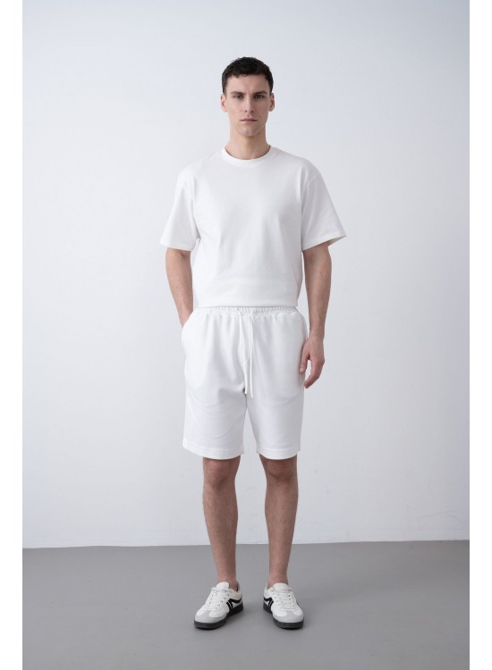 "NOIR" Penye Şort – Beyaz - Oversize Fit